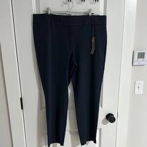 NWT Ann Taylor LOFT Marisa pant size 16 New condition Fast shipping!
